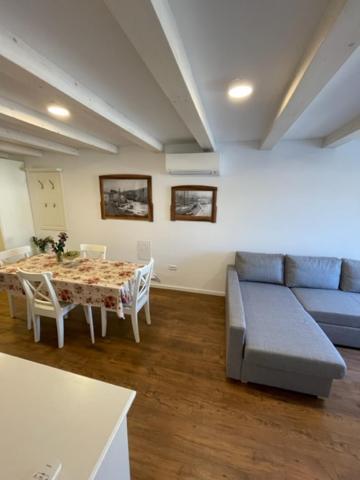 Apartment Concetta Cres Zewnętrze zdjęcie
